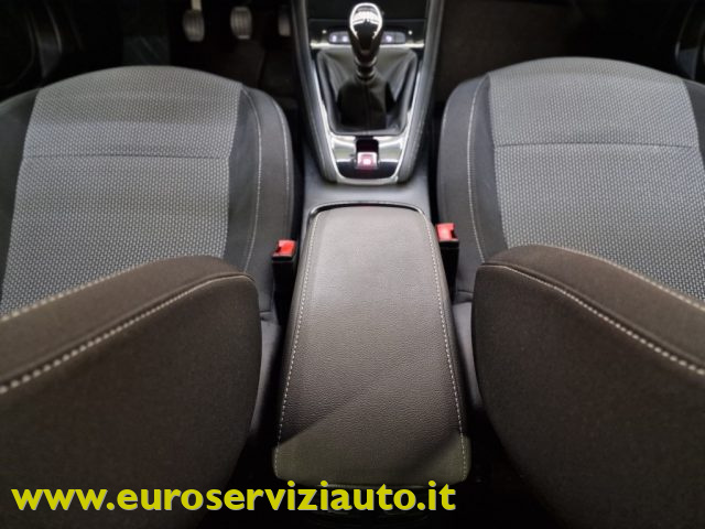 OPEL Grandland X usata, con USB