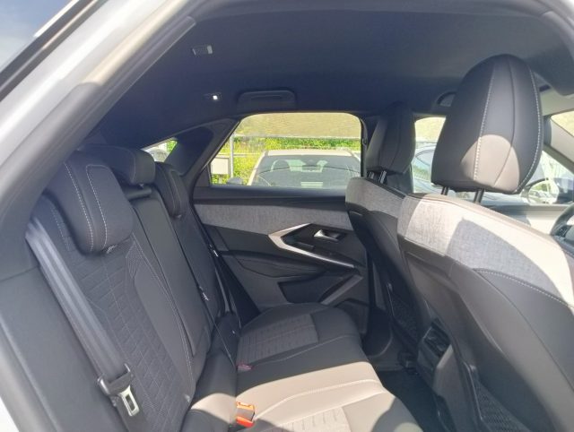 PEUGEOT 3008 usata, con Touch screen