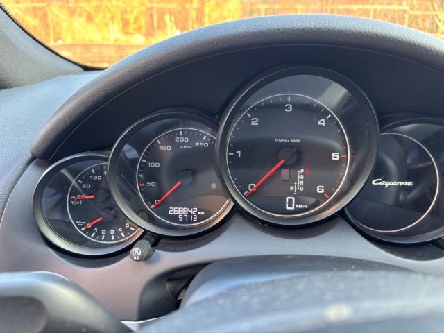 PORSCHE Cayenne usata, con Alzacristalli elettrici