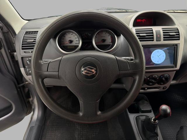 SUZUKI Ignis usata, con Cerchi in lega