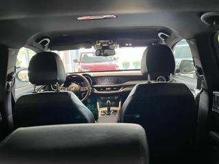 ALFA ROMEO Stelvio usata, con Fari LED