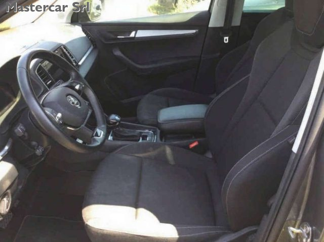 SKODA Karoq usata, con Autoradio