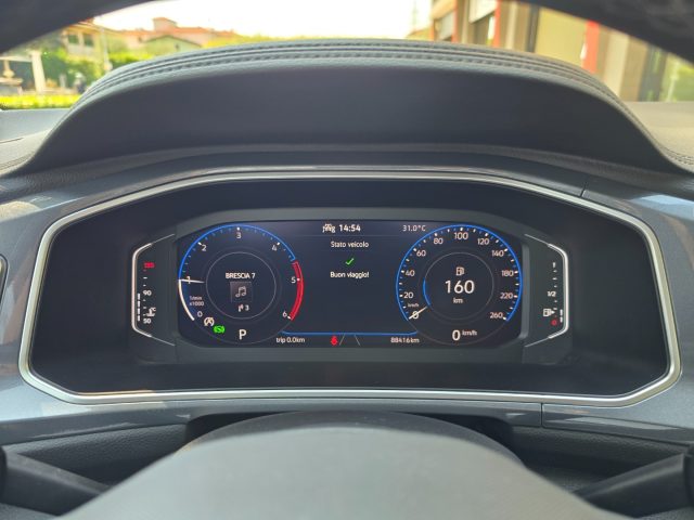 VOLKSWAGEN T-Roc usata, con Isofix