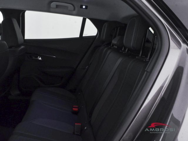 PEUGEOT 2008 usata 9