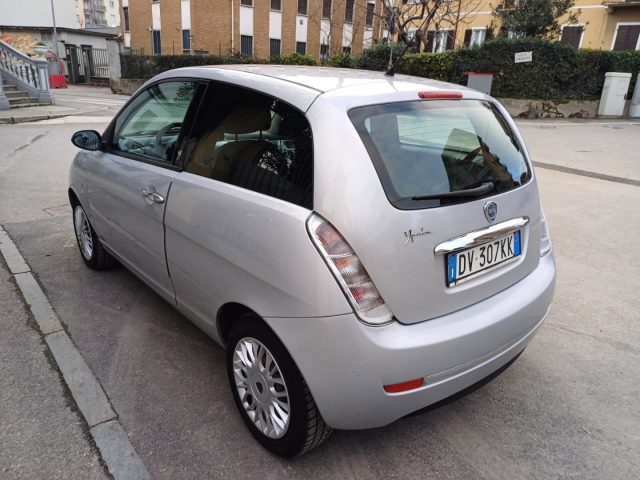 LANCIA Ypsilon usata, con Chiusura centralizzata