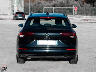 VOLKSWAGEN Golf Variant usata, con Alzacristalli elettrici