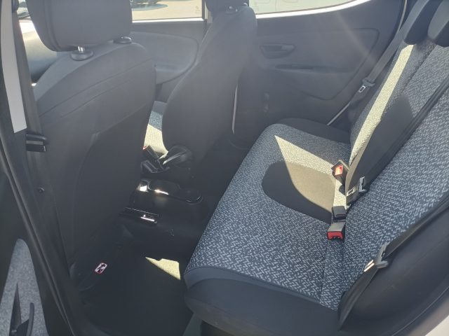 LANCIA Ypsilon usata, con ESP