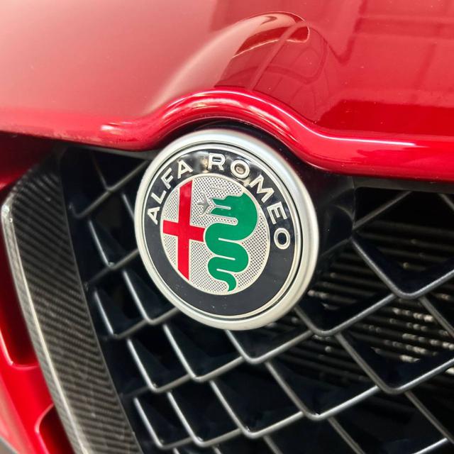 ALFA ROMEO Stelvio usata, con Autoradio digitale