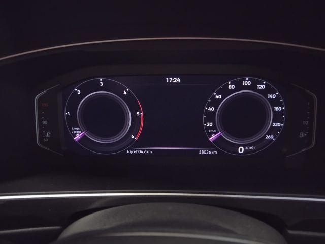 VOLKSWAGEN Tiguan usata, con Sensori di parcheggio posteriori