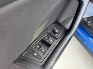 VOLKSWAGEN T-Roc usata, con Autoradio digitale