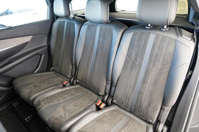 PEUGEOT 5008 usata, con Specchietti laterali elettrici