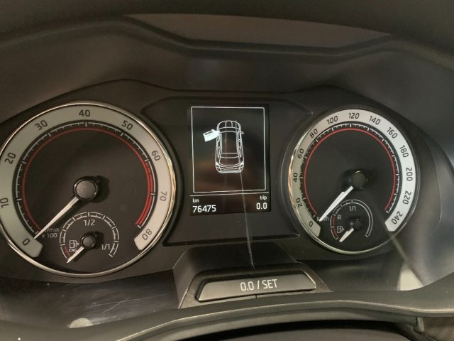 SKODA Kamiq usata, con Bracciolo