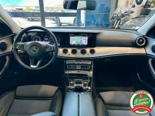 MERCEDES-BENZ E 220 usata, con Controllo automatico clima