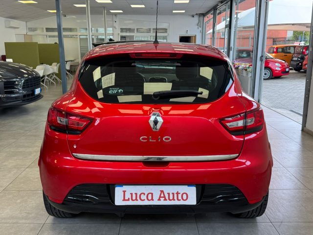 RENAULT Clio usata, con Alzacristalli elettrici