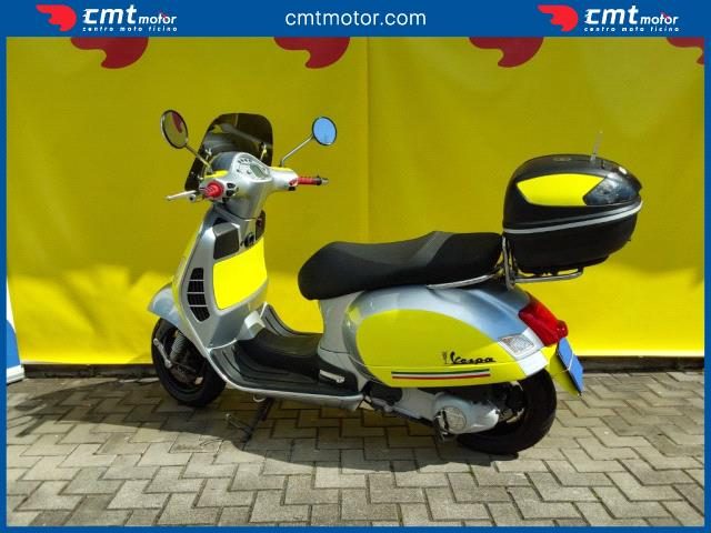 VESPA GTS 250 usata 5