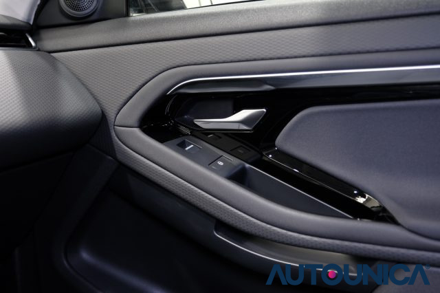 LAND ROVER Range Rover Evoque usata, con Isofix