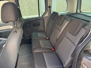 RENAULT Kangoo usata, con Cerchi in lega