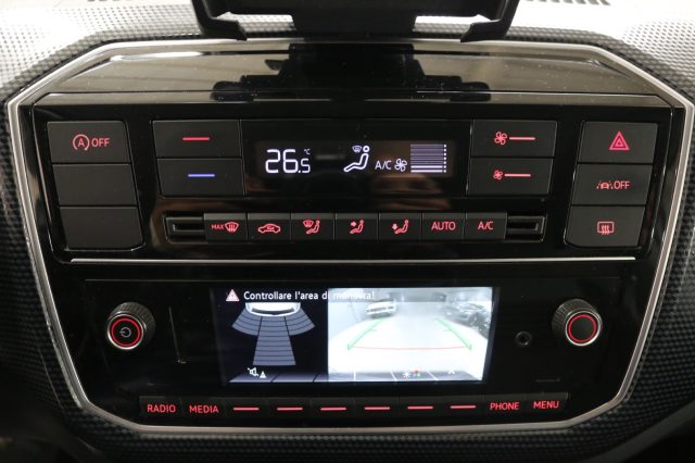 VOLKSWAGEN up! usata, con Servosterzo