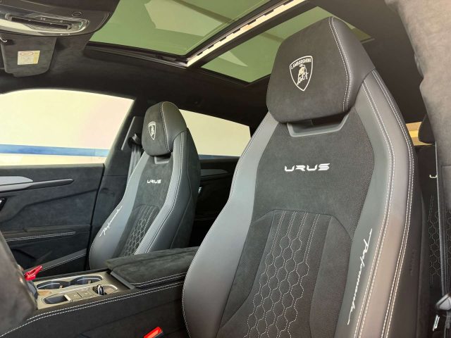 LAMBORGHINI Urus usata, con Controllo automatico clima