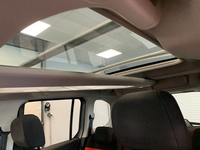 CITROEN Berlingo usata, con Controllo automatico clima