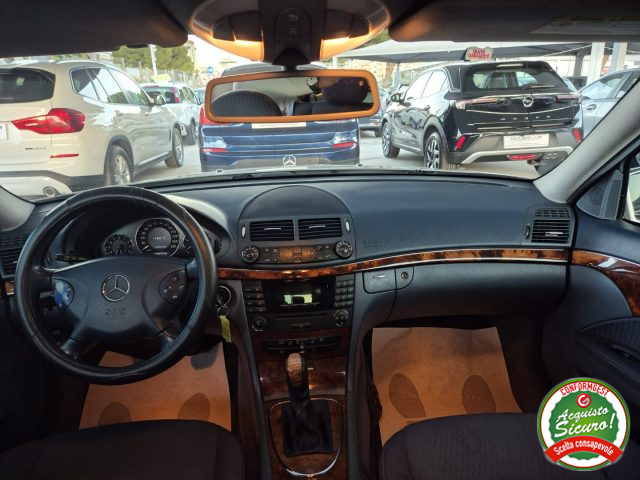 MERCEDES-BENZ E 220 usata, con Climatizzatore