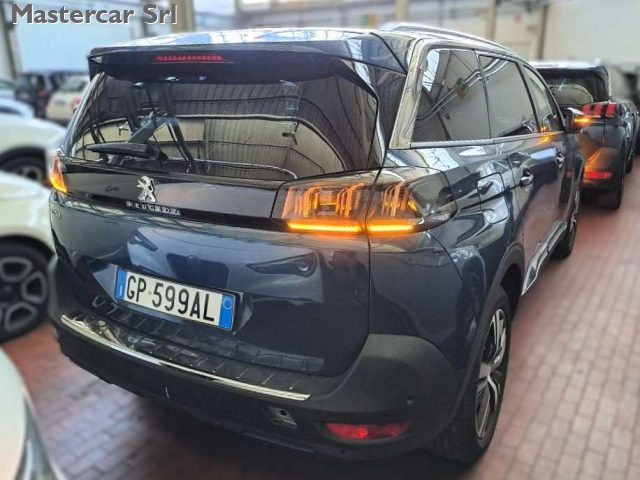 PEUGEOT 5008 usata, con Controllo trazione