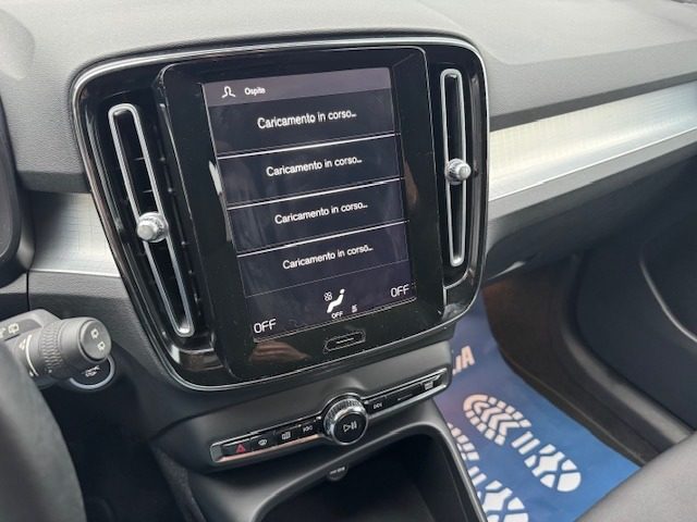 VOLVO XC40 usata, con Controllo automatico clima