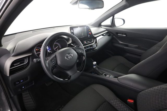 TOYOTA C-HR usata 1
