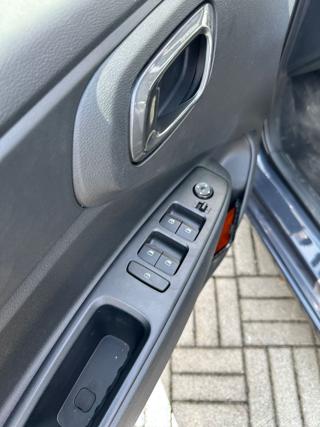 HYUNDAI i10 usata, con Antifurto