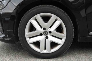 RENAULT Clio usata, con Autoradio