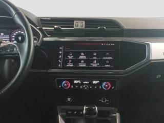 AUDI Q3 usata 11