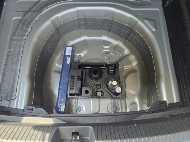 VOLKSWAGEN Taigo usata 126