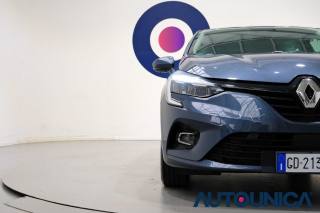 RENAULT Clio usata, con Autoradio digitale