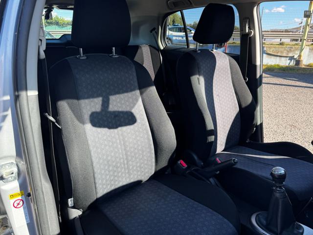 TOYOTA Urban Cruiser usata 27