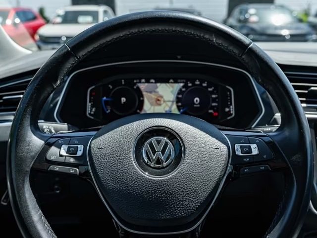 VOLKSWAGEN Tiguan usata, con Luci diurne LED