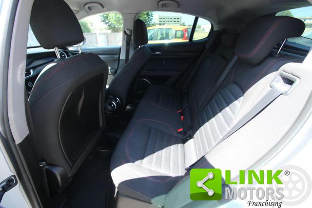 ALFA ROMEO Stelvio usata, con Park Distance Control