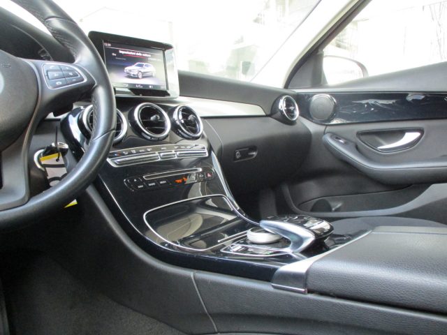 MERCEDES-BENZ C 200 usata, con Regolazione elettrica sedili
