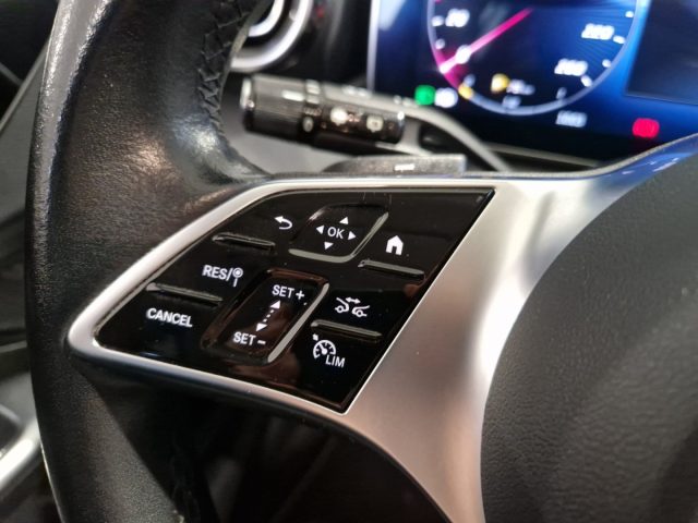 MERCEDES-BENZ C 220 usata, con Touch screen