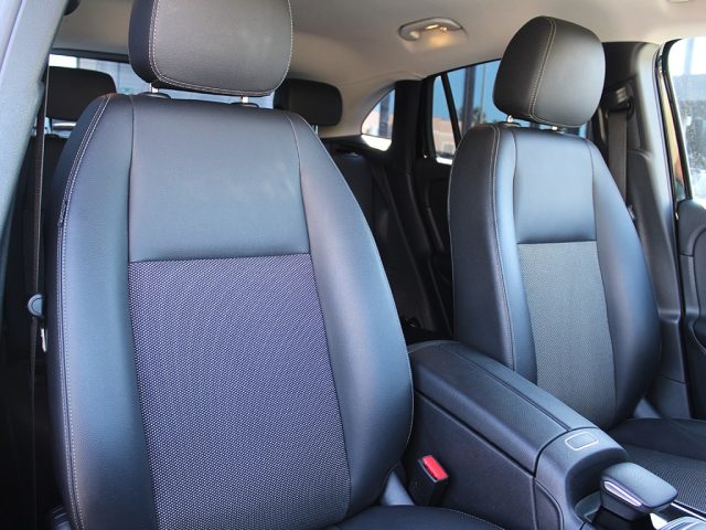 MERCEDES-BENZ GLA 200 usata, con ESP