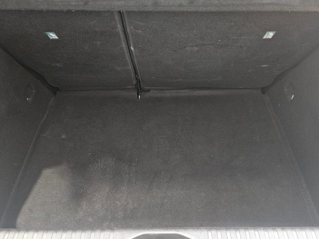 RENAULT Clio usata, con Touch screen