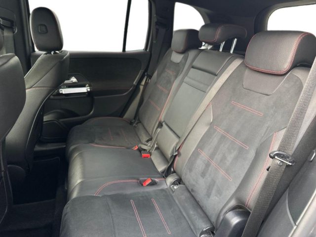 MERCEDES-BENZ GLB 200 usata, con Sedili riscaldati
