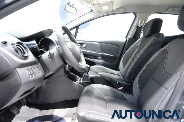 RENAULT Clio usata, con Bluetooth