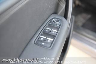 RENAULT Captur usata, con Telecamera per parcheggio assistito