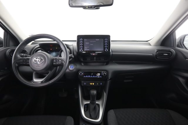 TOYOTA Yaris usata 4