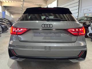 AUDI A1 usata, con Autoradio