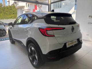 RENAULT Captur usata, con Touch screen