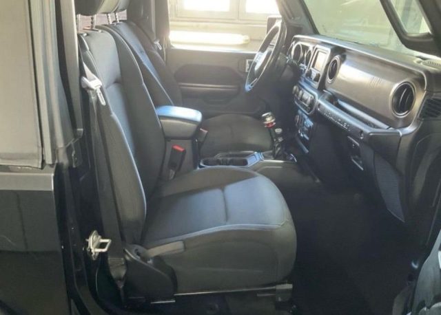 JEEP Wrangler usata, con Alzacristalli elettrici