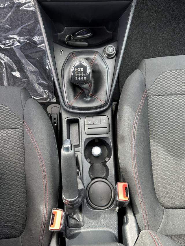 FORD Fiesta usata, con Controllo automatico clima