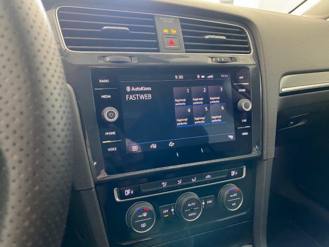 VOLKSWAGEN Golf usata, con Sensori di parcheggio posteriori