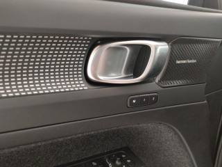 VOLVO XC40 usata, con Vetri oscurati